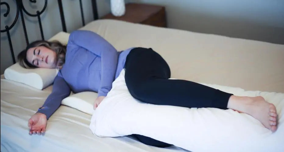 A Sciatica Pillow That Helps You Sleep Comfortably Wedge Pillow Solutions